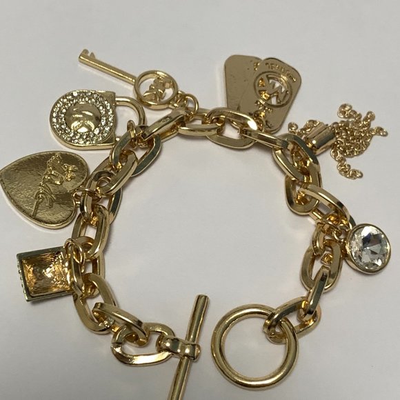 MICHAEL KORS Stainless Steel Keychain and Heart Charm Chain Link Bracelet - Picture 4 of 9